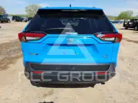 2020 Toyota RAV4 фото