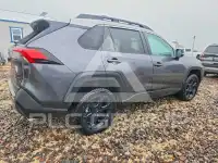 2020 Toyota RAV4 фото