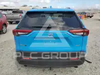 2020 Toyota RAV4 фото