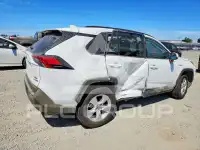 2020 Toyota RAV4 фото
