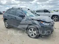 2020 Toyota RAV4 фото