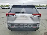 2020 Toyota RAV4 photo