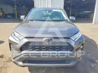 2020 Toyota RAV4 фото