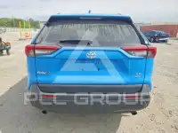 2020 Toyota RAV4 фото