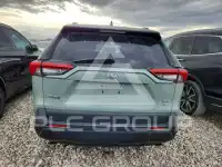2020 Toyota RAV4 фото