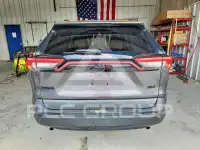 2020 Toyota RAV4 фото