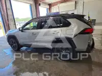 2020 Toyota RAV4 фото