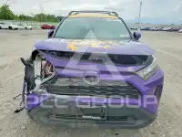 2020 Toyota RAV4 фото