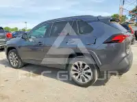 2020 Toyota RAV4 фото