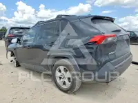 2020 Toyota RAV4 фото