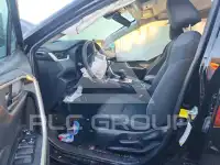2020 Toyota RAV4 фото