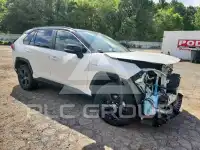 2020 Toyota RAV4 фото