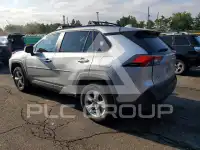 2020 Toyota RAV4 фото