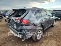2020 Toyota RAV4 фото
