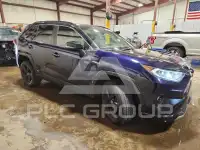 2020 Toyota RAV4 фото