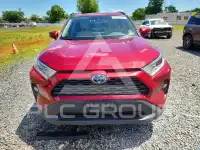 2020 Toyota RAV4 фото
