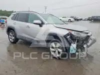 2020 Toyota RAV4 фото