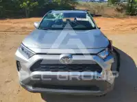 2020 Toyota RAV4 фото