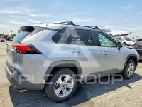 2020 Toyota RAV4 фото