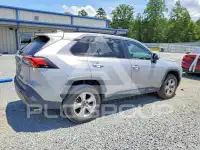 2020 Toyota RAV4 фото