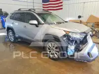 2020 Toyota RAV4 photo
