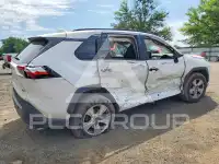 2020 Toyota RAV4 фото