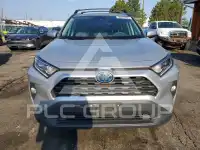 2020 Toyota RAV4 фото