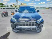 2020 Toyota RAV4 фото