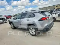 2020 Toyota RAV4 фото