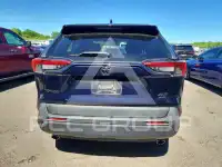 2020 Toyota RAV4 фото