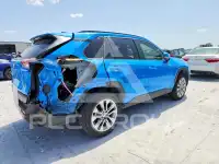 2020 Toyota RAV4 фото