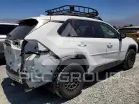 2020 Toyota RAV4 фото