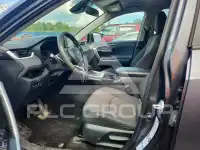 2020 Toyota RAV4 фото