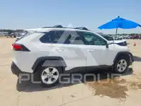 2020 Toyota RAV4 фото