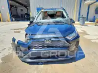 2020 Toyota RAV4 фото