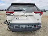 2020 Toyota RAV4 photo
