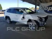2020 Toyota RAV4 фото