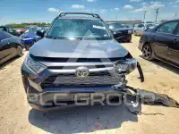 2020 Toyota RAV4 фото