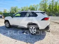 2020 Toyota RAV4 фото