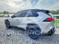 2020 Toyota RAV4 фото