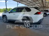 2020 Toyota RAV4 фото
