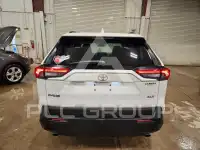 2020 Toyota RAV4 фото