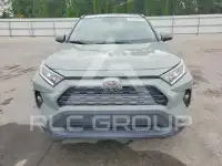 2020 Toyota RAV4 фото