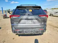 2020 Toyota RAV4 фото
