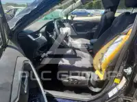 2020 Toyota RAV4 фото