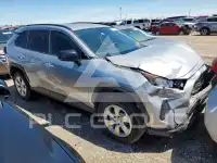 2020 Toyota RAV4 фото