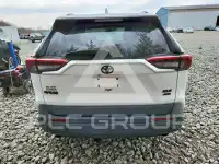 2020 Toyota RAV4 фото