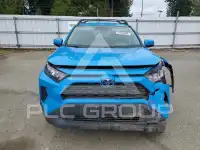 2020 Toyota RAV4 фото