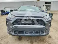 2020 Toyota RAV4 photo