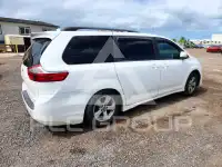 2020 Toyota SIENNA фото